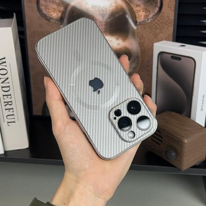 Husă nouă pentru iPhone mată din fibră de carbon [Magsafe]
