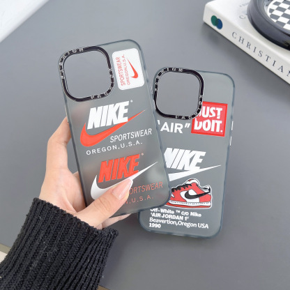 Σπορ θήκη για iPhone με αποκλειστική σχεδίαση