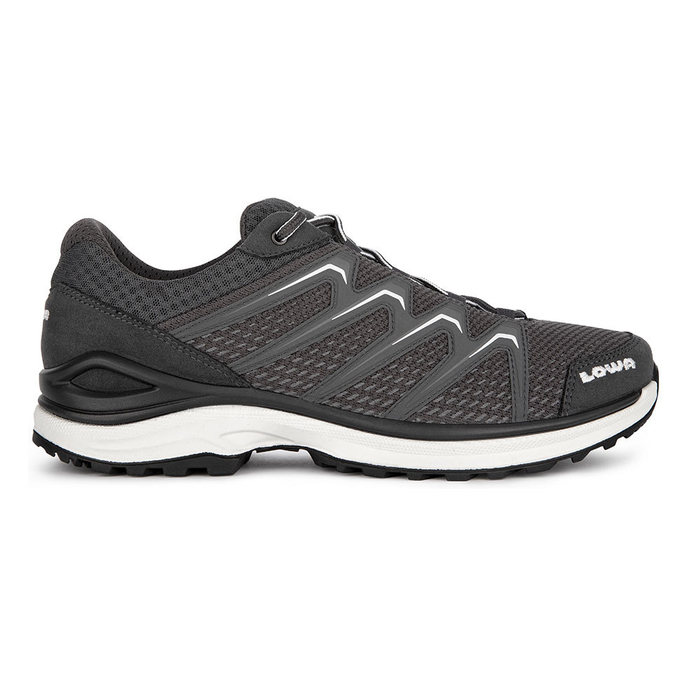 All-Terrain-Sneaker