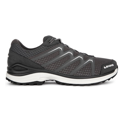 All-Terrain-Sneaker