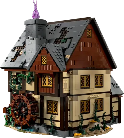 Disney Hocus Pocus: The Sanderson Sisters' Cottage