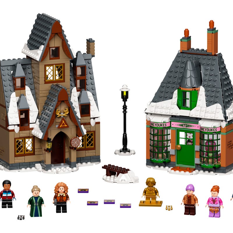 Hogsmeade™ Village Visit