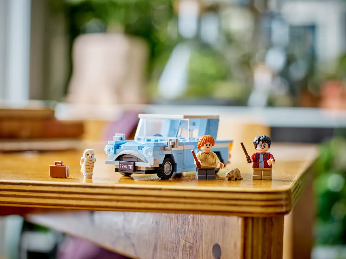 Flying Ford Anglia™