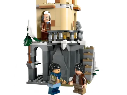 Hogwarts™ Castle Owlery