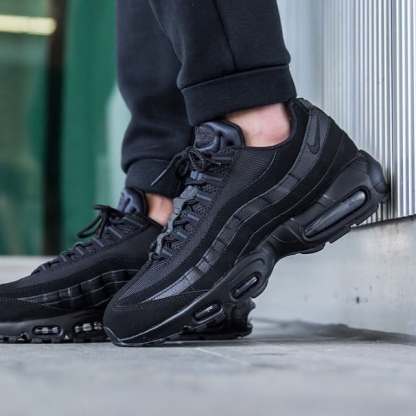 nithtke Air Max 95 Essential Black