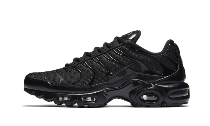 nithtke Air Max Plus Triple Black