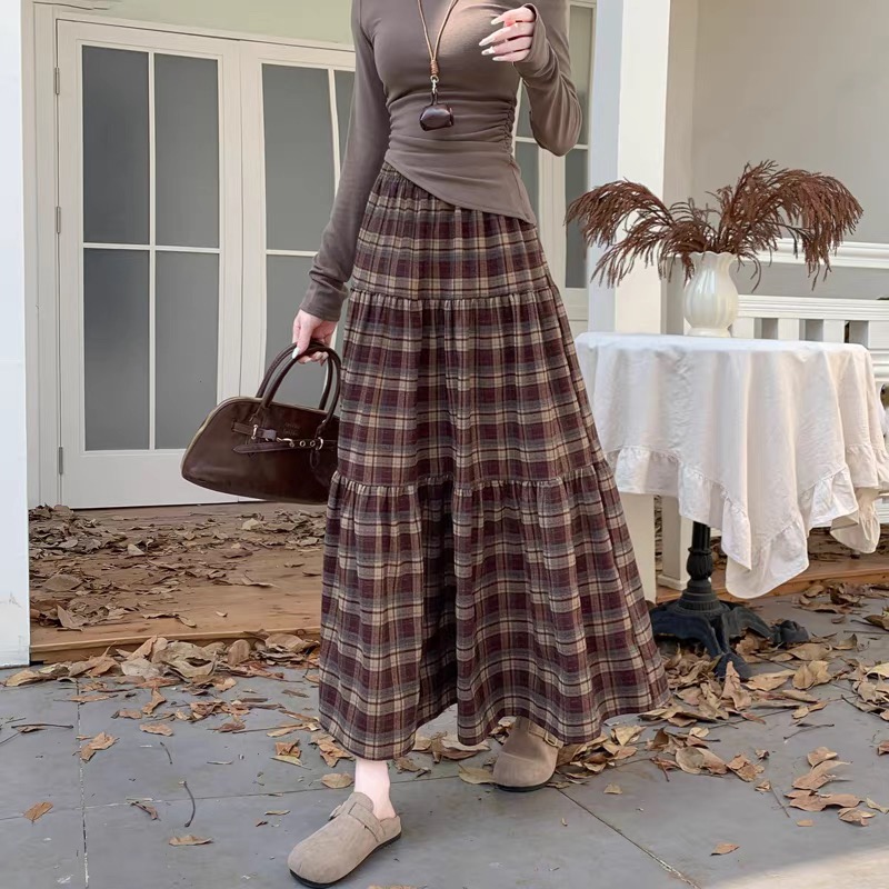 Checkered umbrella skirt