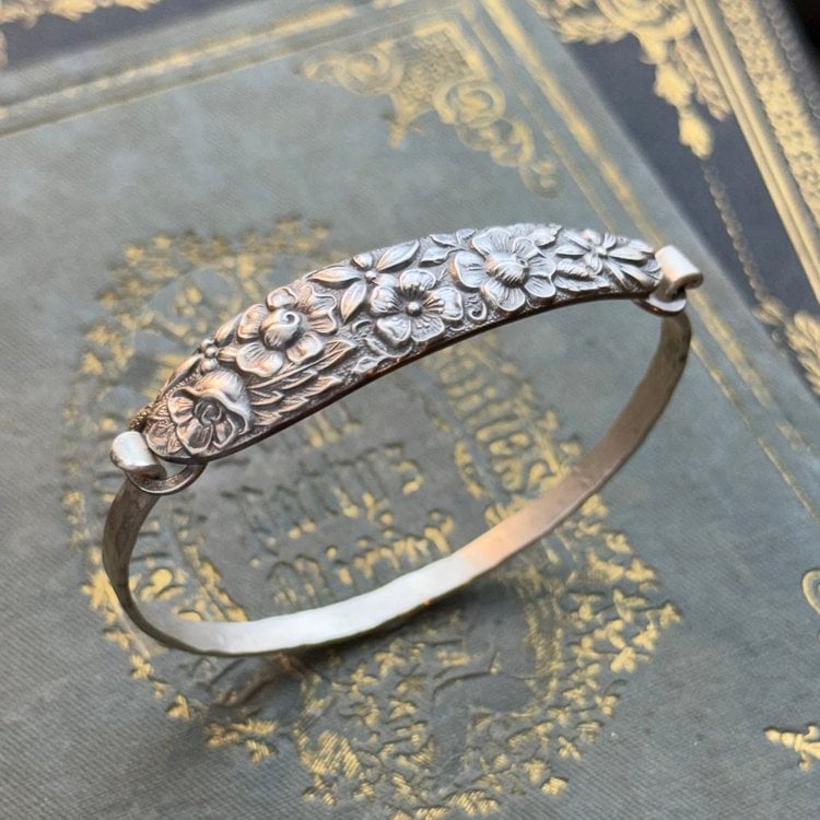 🔥LAST DAY 54% OFF✨Handmade Sterling Spoon Bangle - Crafted from Authentic Vintage Silverware