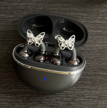 🎧 2026-os új csipeszes nyitott fülhallgató – vezeték nélküli Bluetooth fülhallgató AI zajszűréssel, rhinestone díszítéssel és vízálló kivitelben