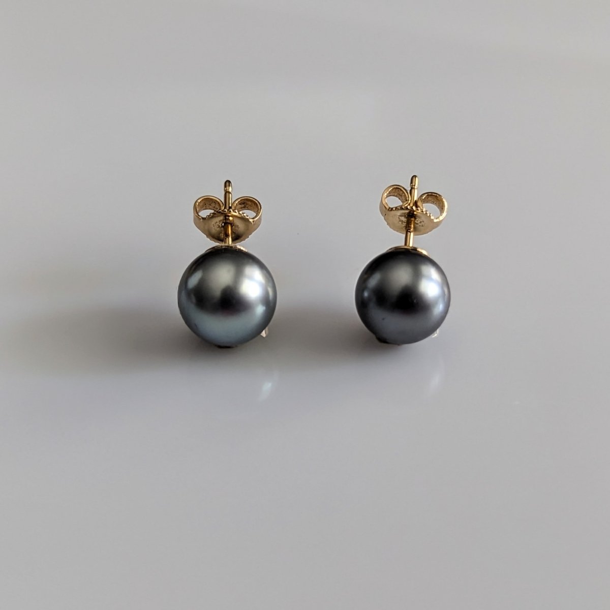 9-10mm Tahitian Pearl Stud Earrings