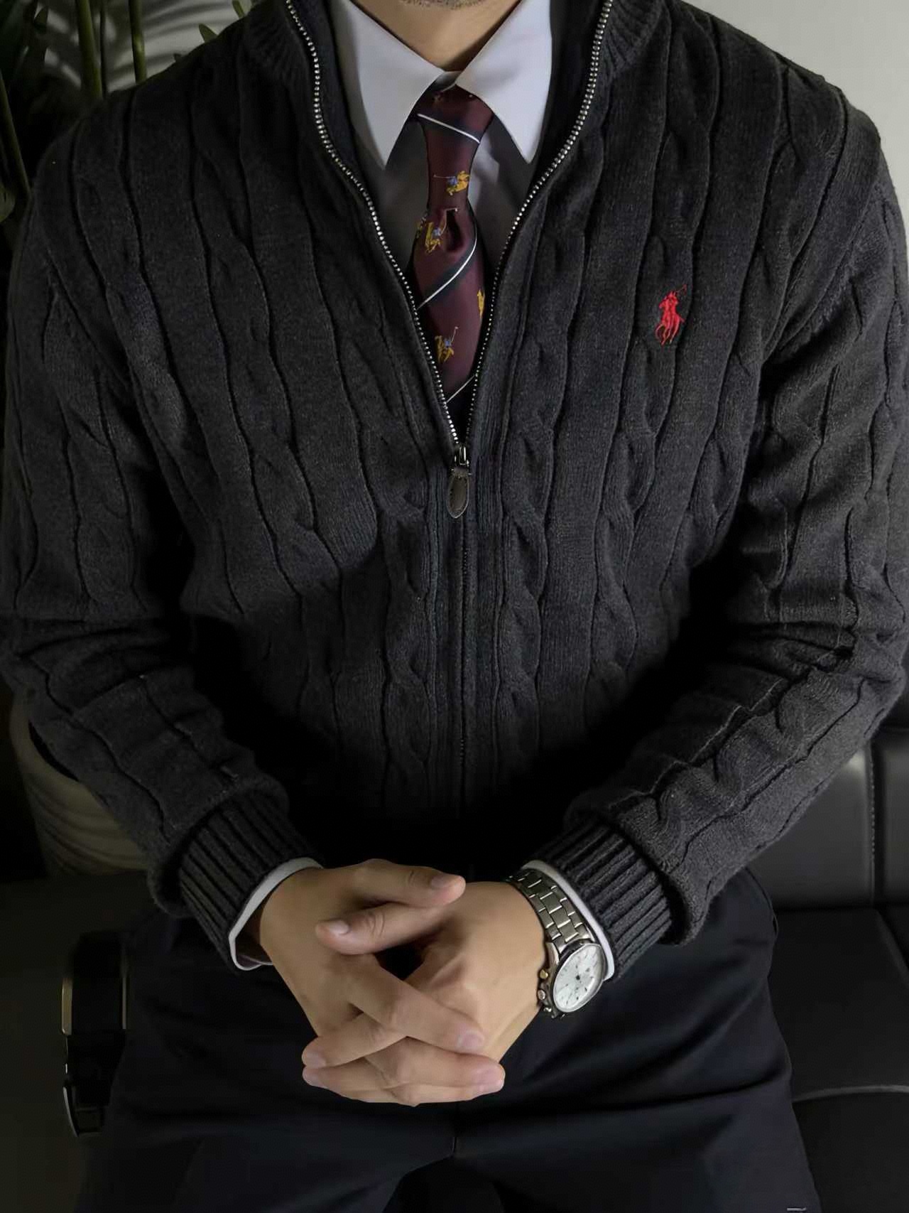 Quarter-zip sweater (Old Money style)Quarter-zip sweater (Old Money style)