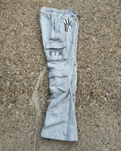 Casual pants with zipper bottoms