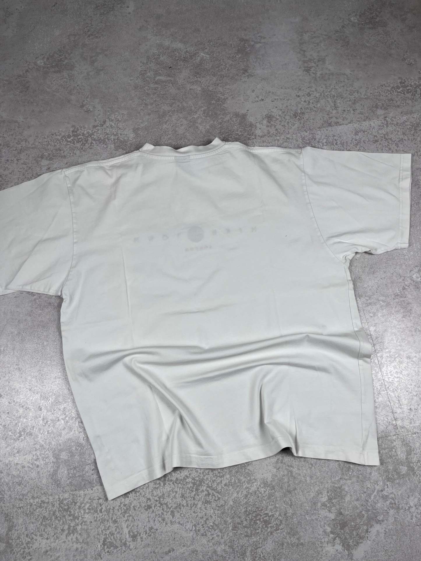 Nike Town London T-shirt 90's Image - 3