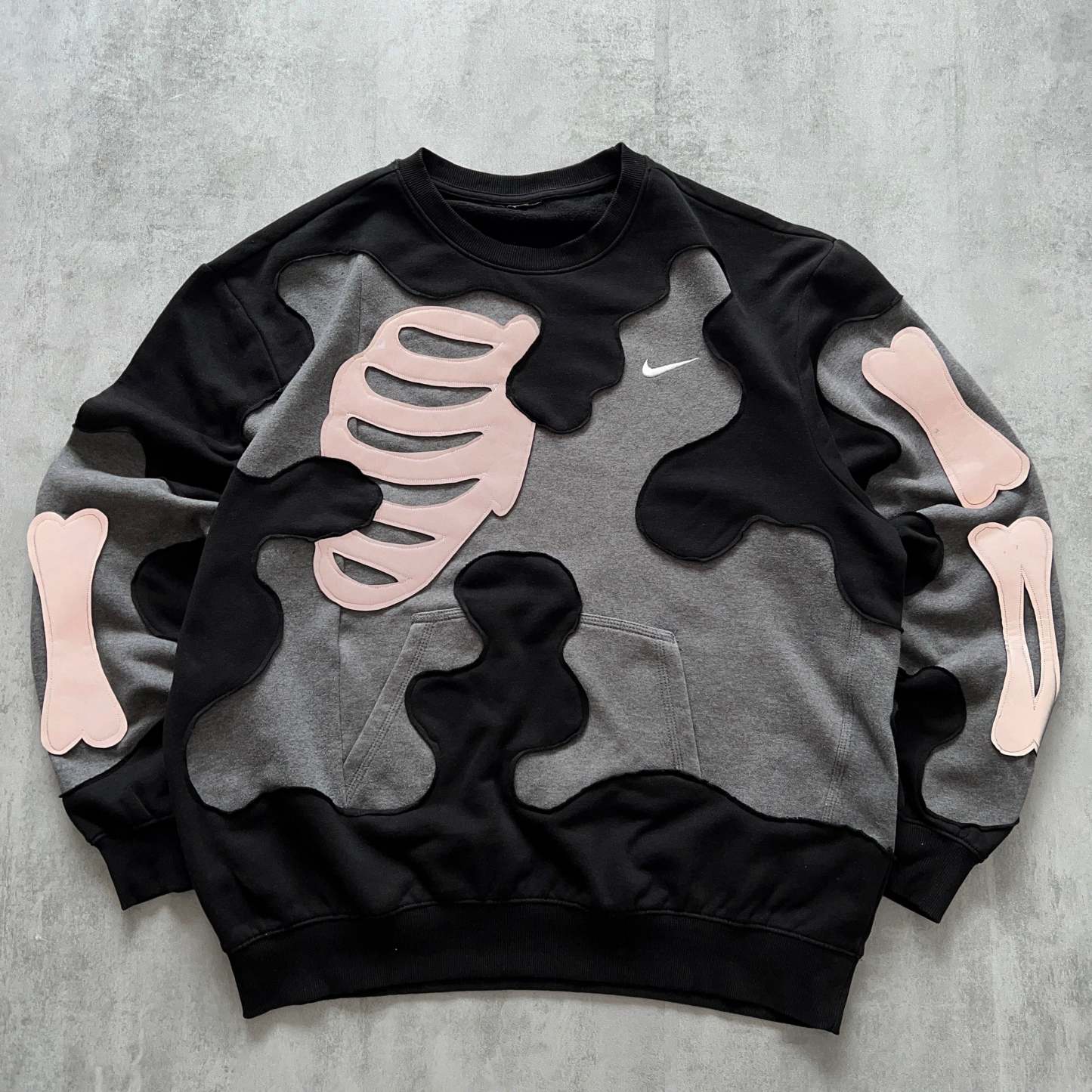 'BONES' REFLECTIVE SWEATSHIRT (L)