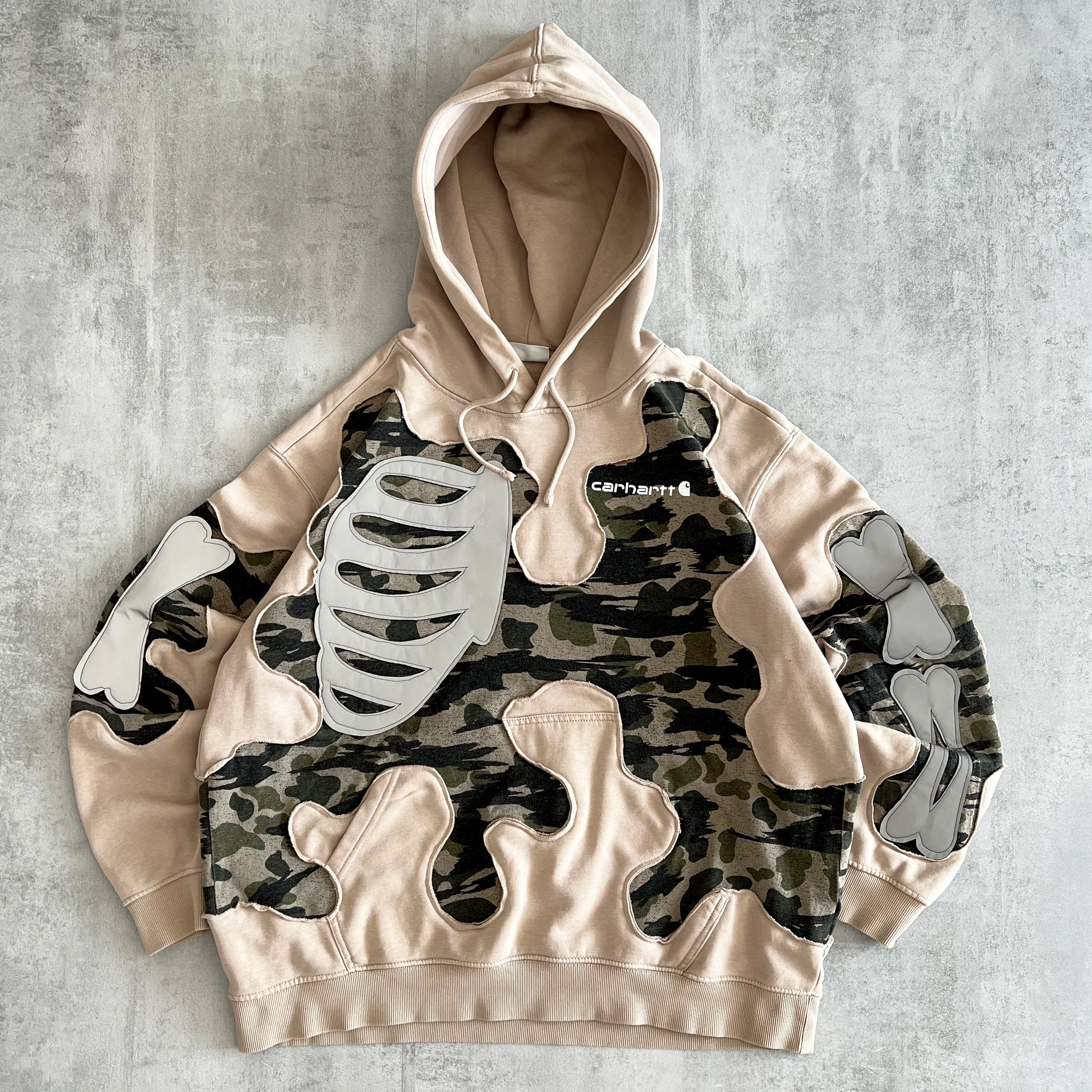 'BONES' REFLECTIVE HOODIE (L)