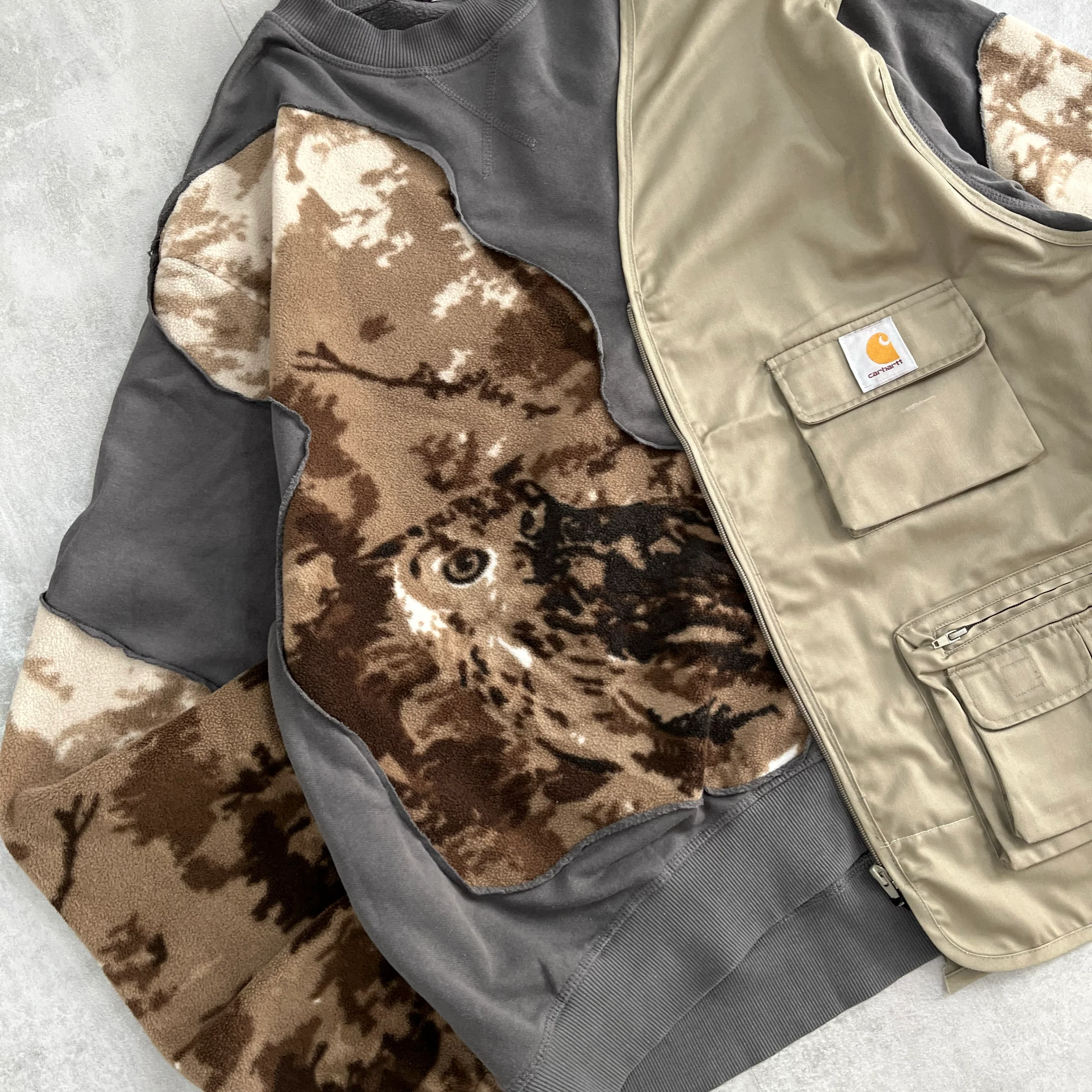 'OWL' SWEATSHIRT (XL)