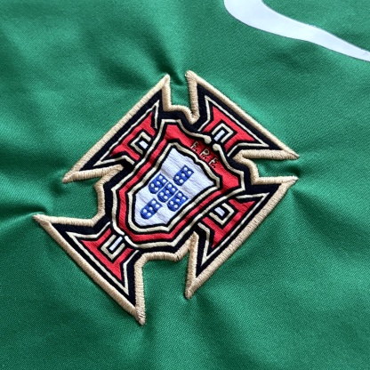 Nike x Portugal Vintage *Premium* Trikot 2010 | L