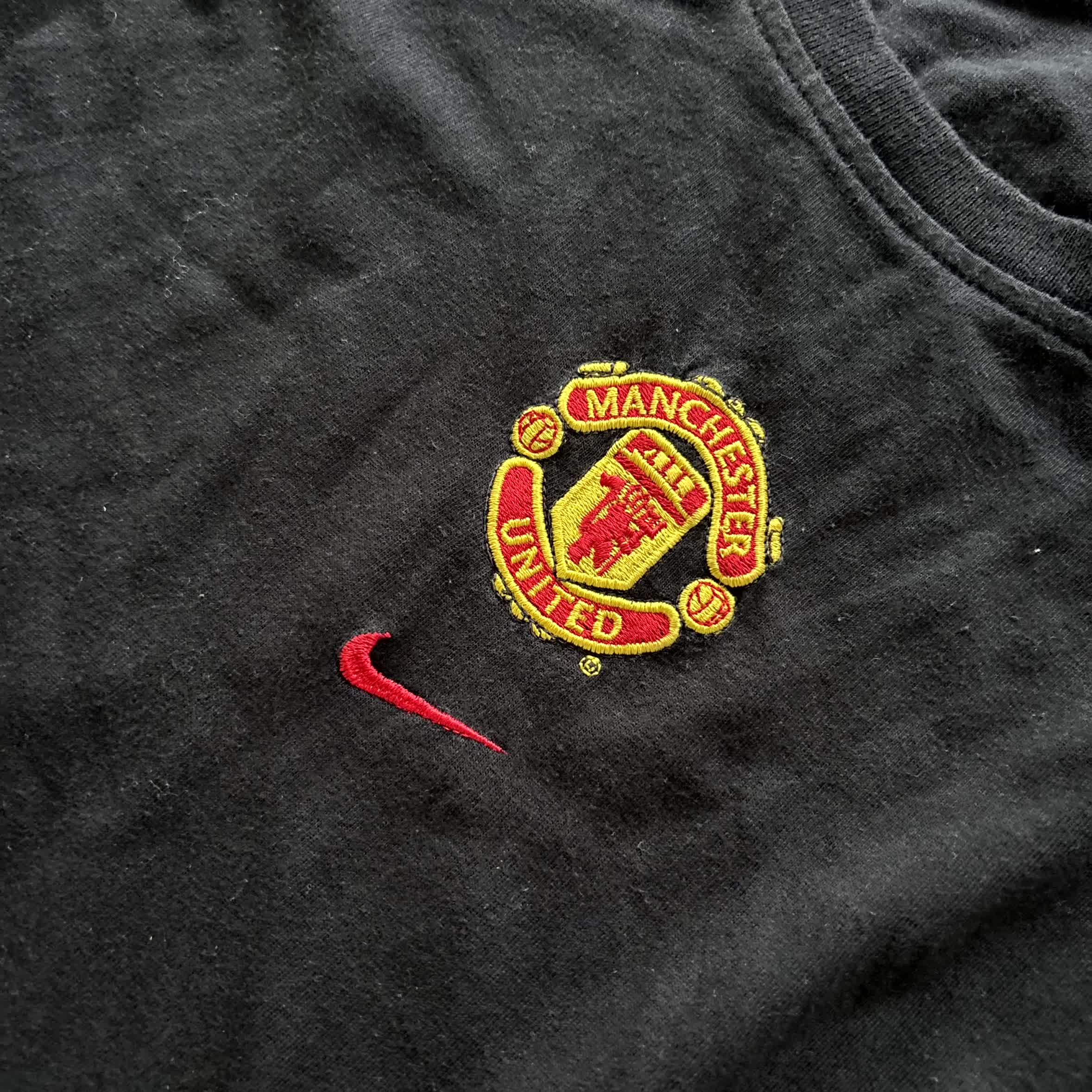 Nike x Manchester United Vintage Shirt 2004/05 | L