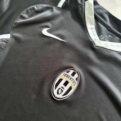 Nike x Juventus Turin Vintage *Premium* Trikot 2003/04 | M