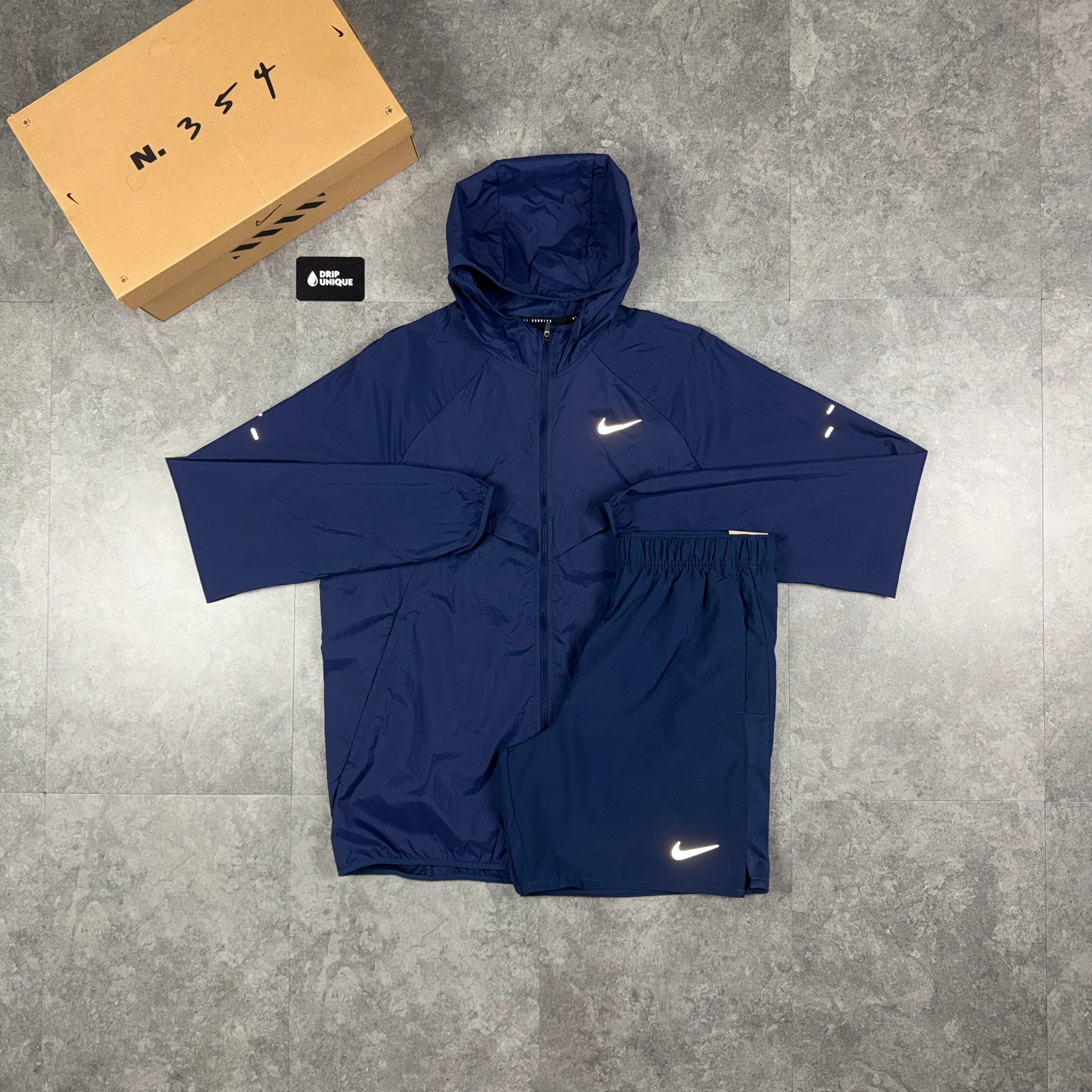 Nike Stride UV Windrunner Jacket Midnight Navy & Navy Challenger Shorts Set