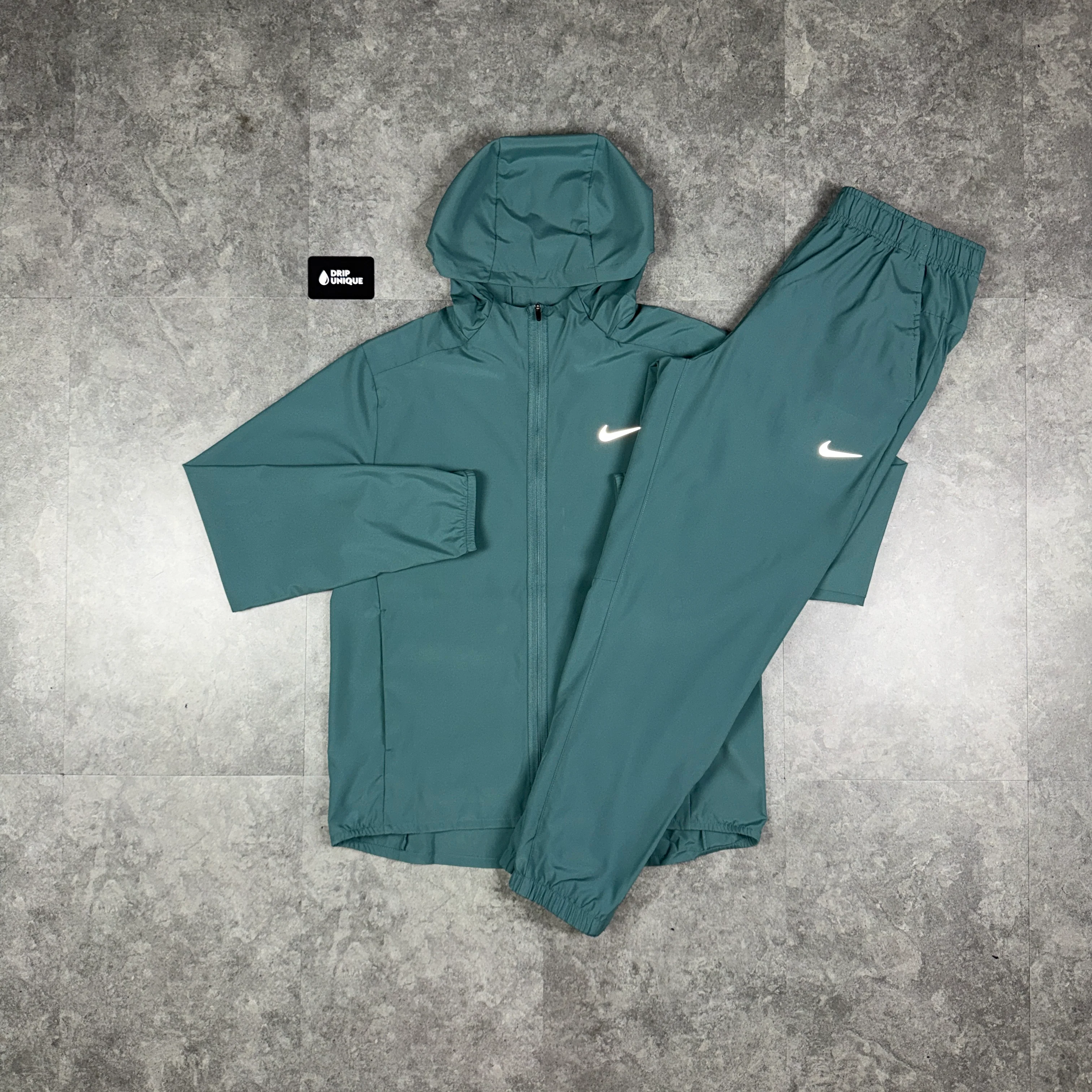 Nike Dri-Fit Form Windrunner Jacket Mineral Slate & Mineral Slate Nike Challenger Pants Set