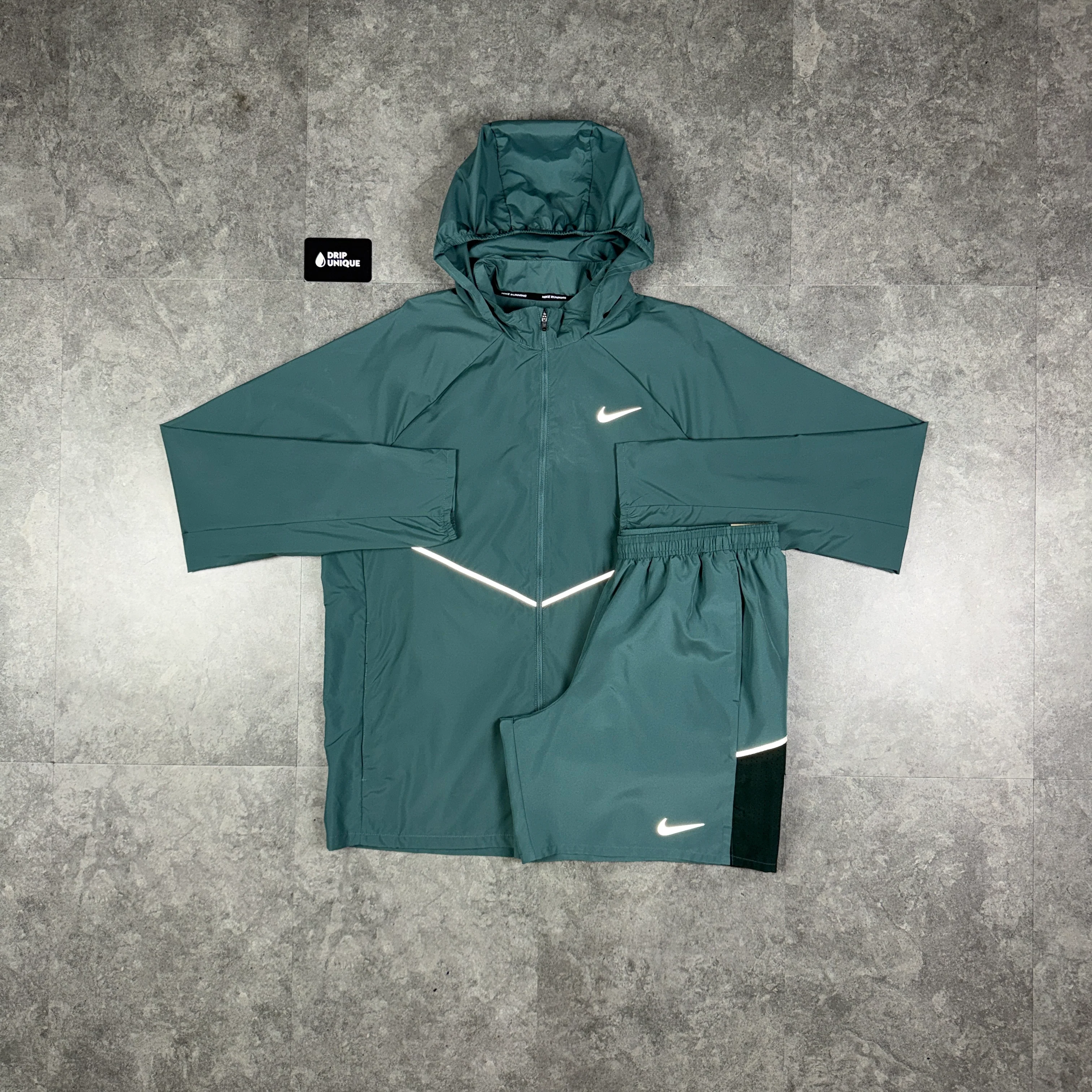 Nike Repel Miler 2.0 Windrunner Jacket Mineral Slate & Mineral Slate Challenger Shorts Set