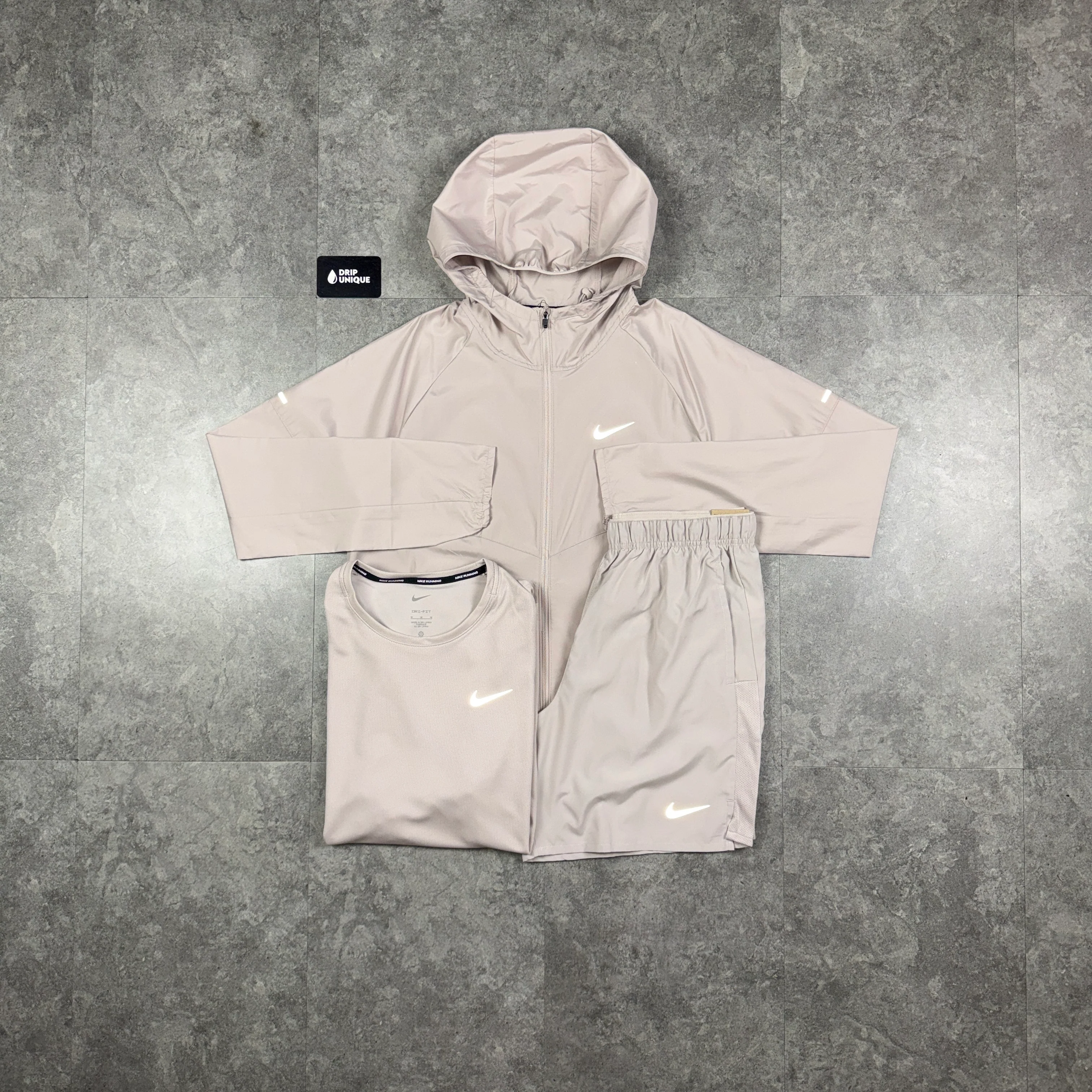 Nike Repel Miler Windrunner Cream Bundle