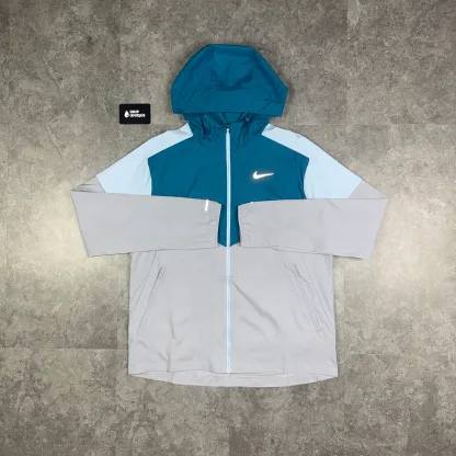 Nike UV Windrunner Jacket Green Abyss