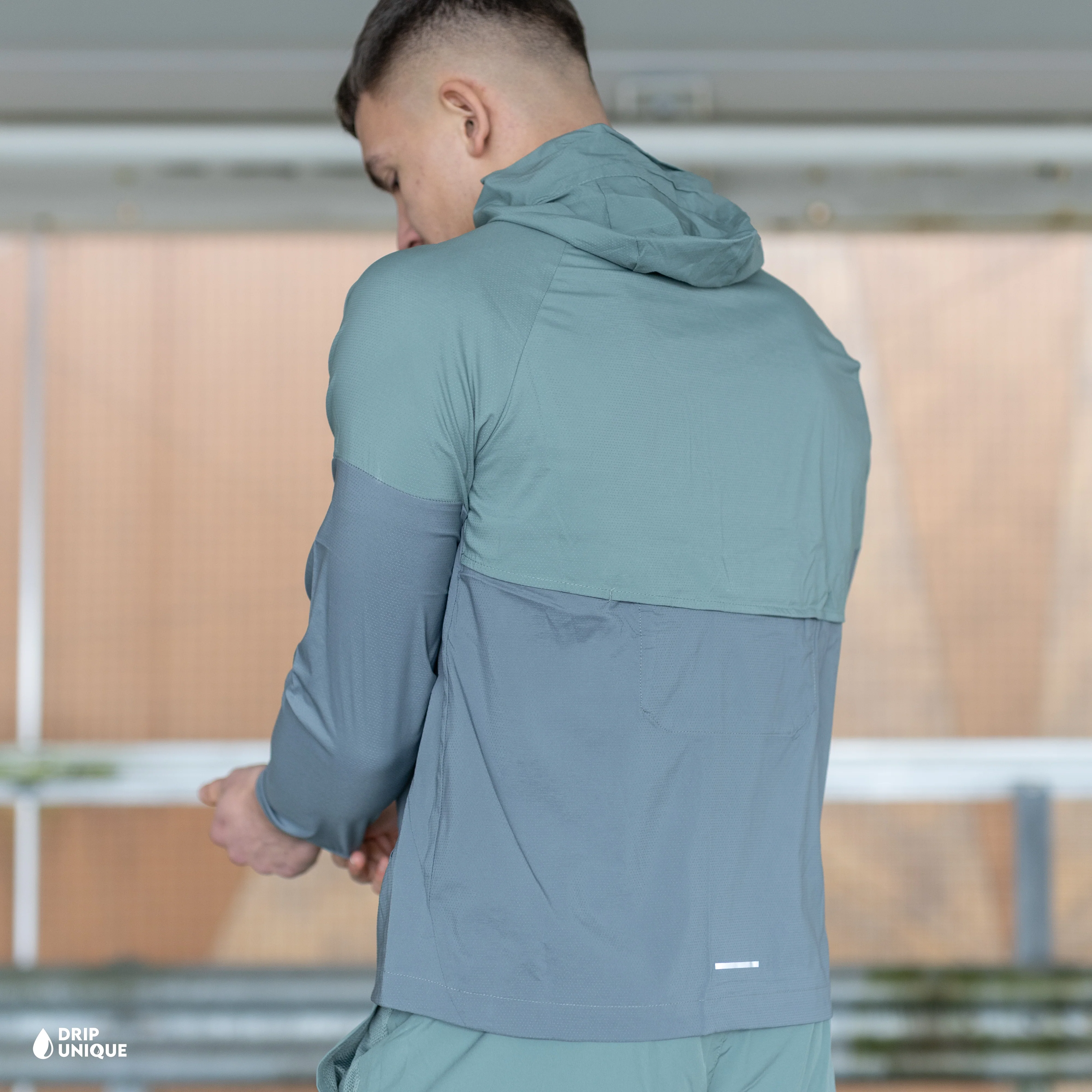 Nike UV Windrunner Jacket Clay Green