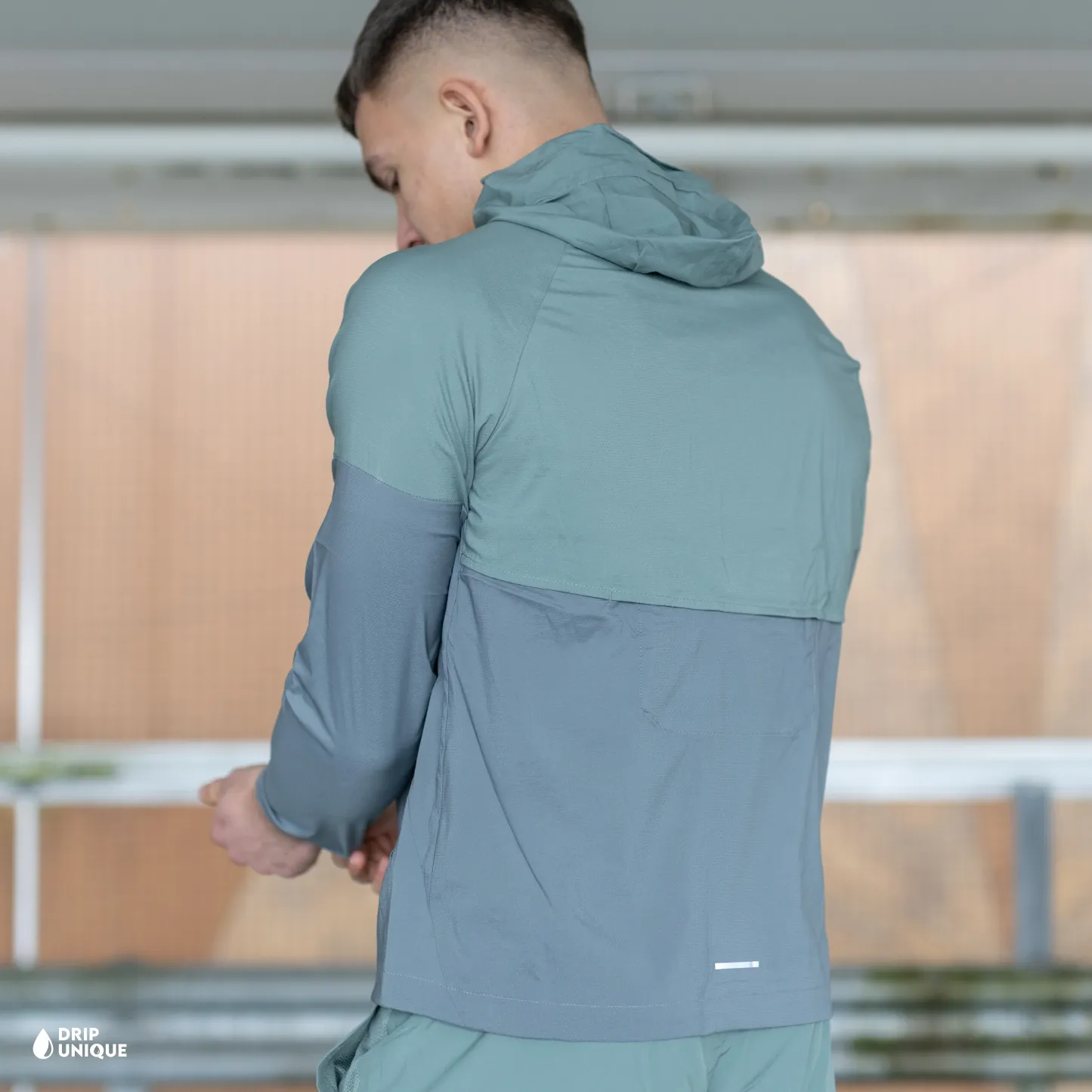 Nike UV Windrunner Jacket Clay Green