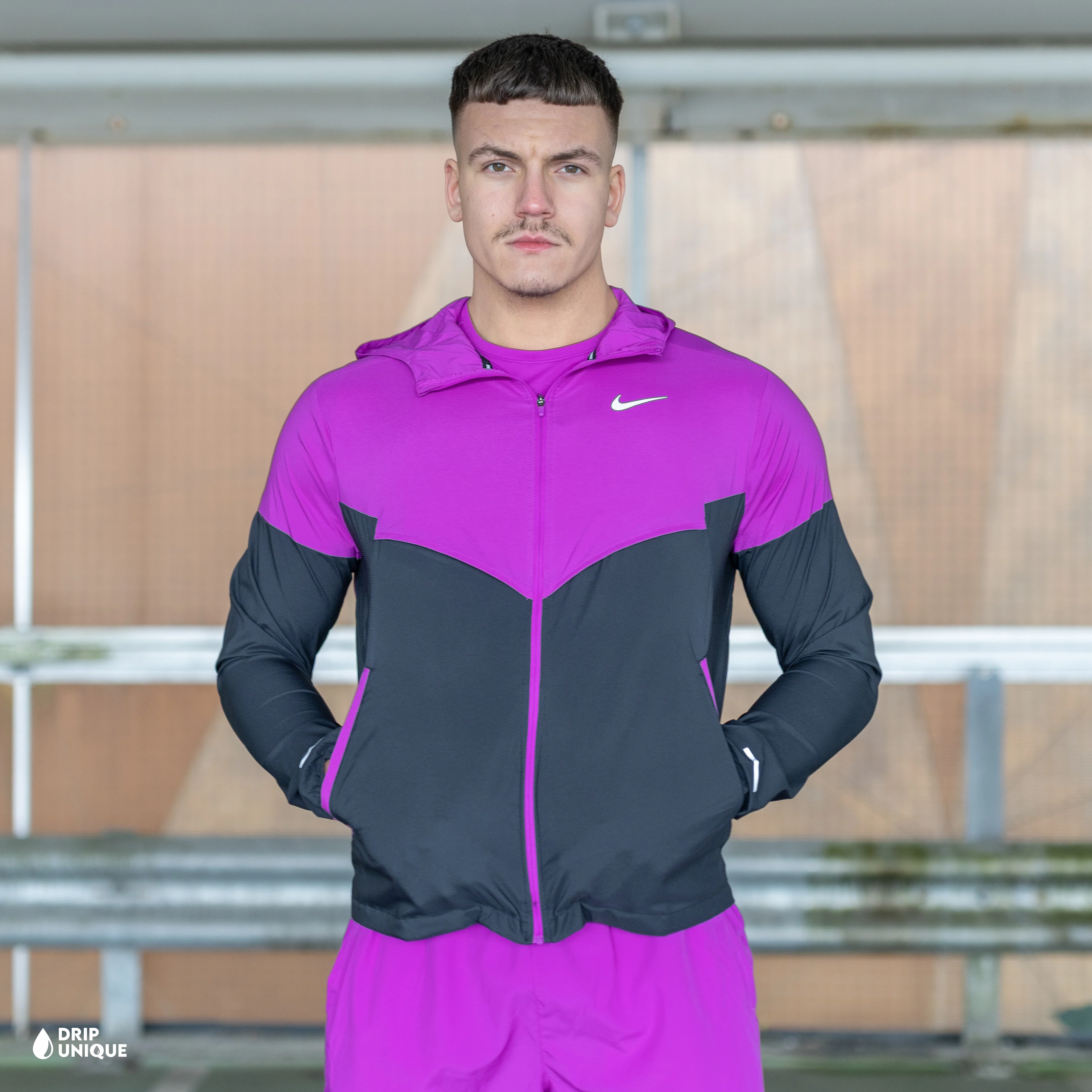 Nike UV Windrunner Jacket Vivid Purple