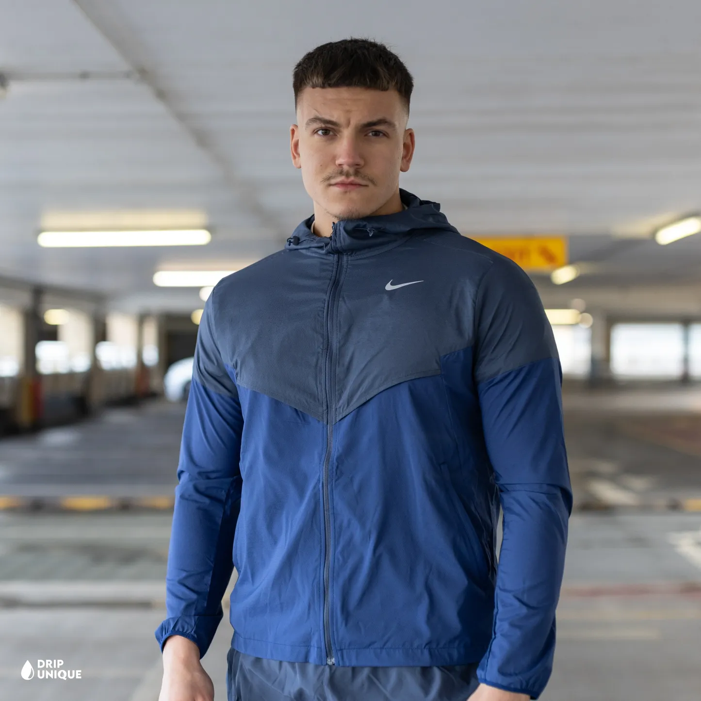 Nike UV Windrunner Jacket Thunder Blue