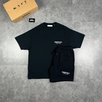 Essentials T-Shirt Jet Black