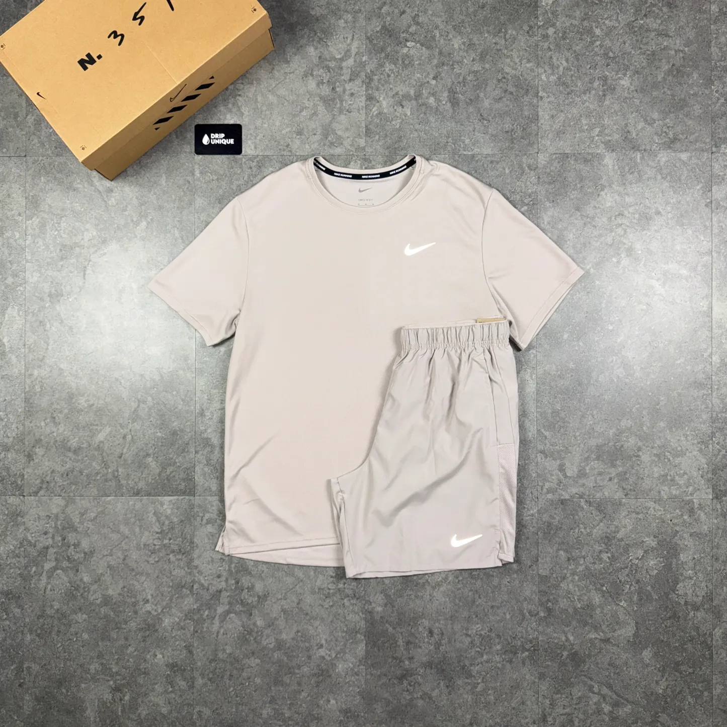 Nike Miler 3.0 T-Shirt Cream