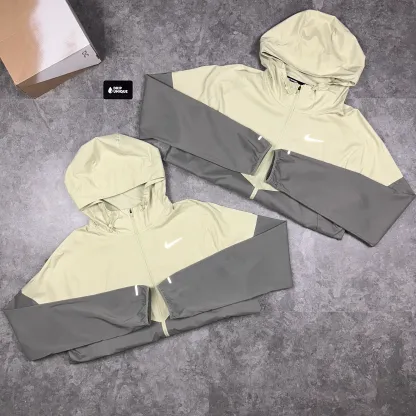 Nike UV Windrunner Jacket Olive Green