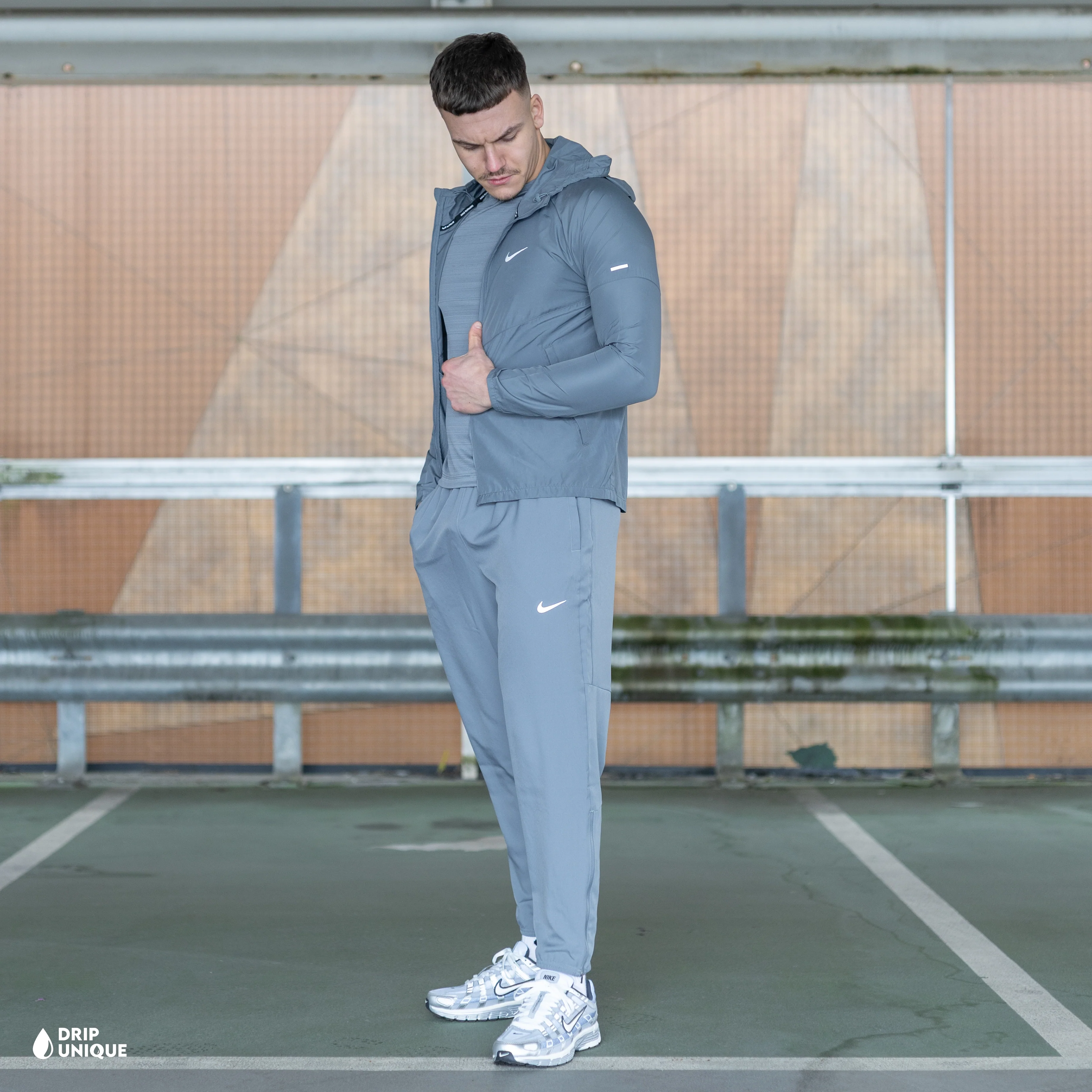 Nike Repel Miler Windrunner Jacket Smoke Grey