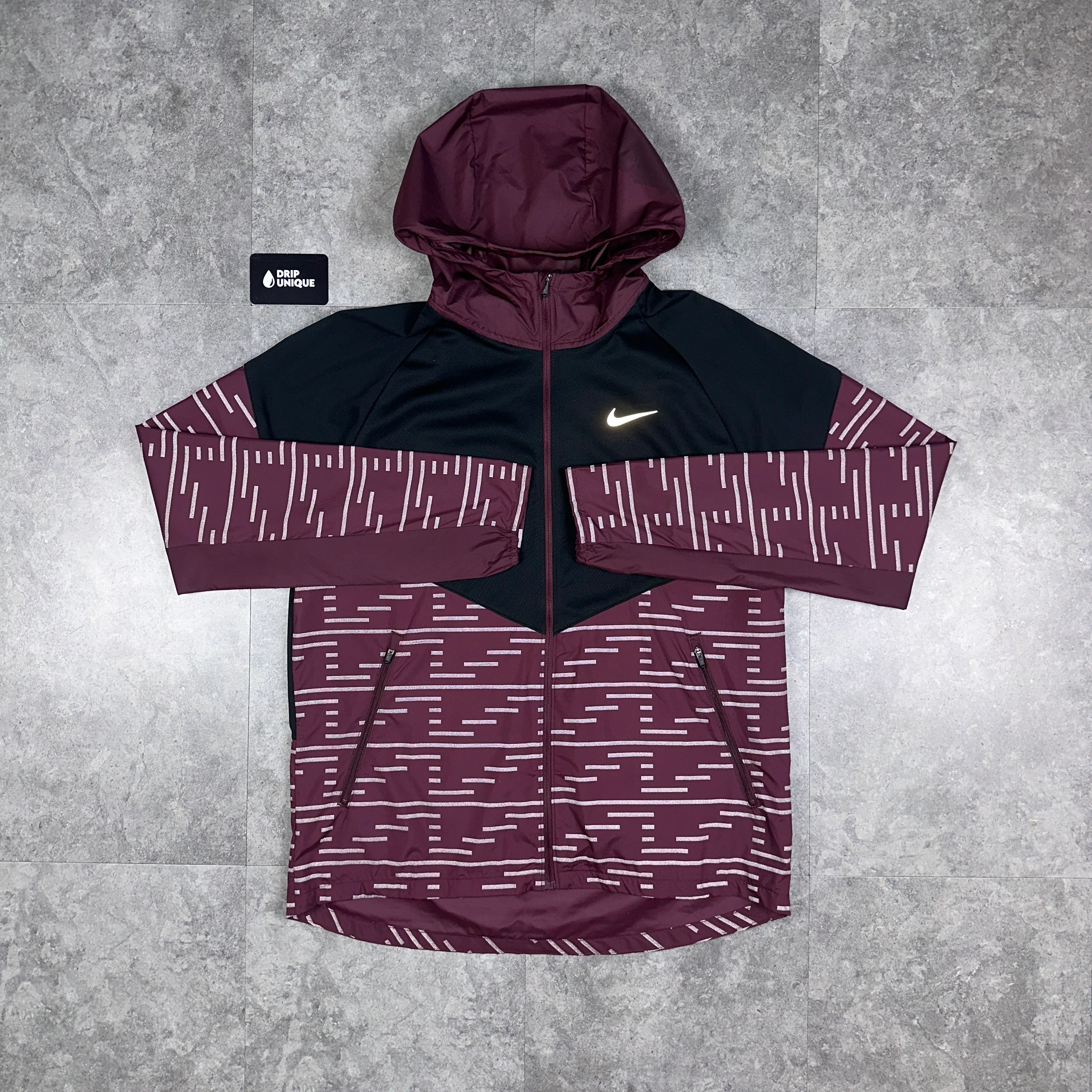 Nike Repel Running Division Flash Windrunner Jacket Maroon