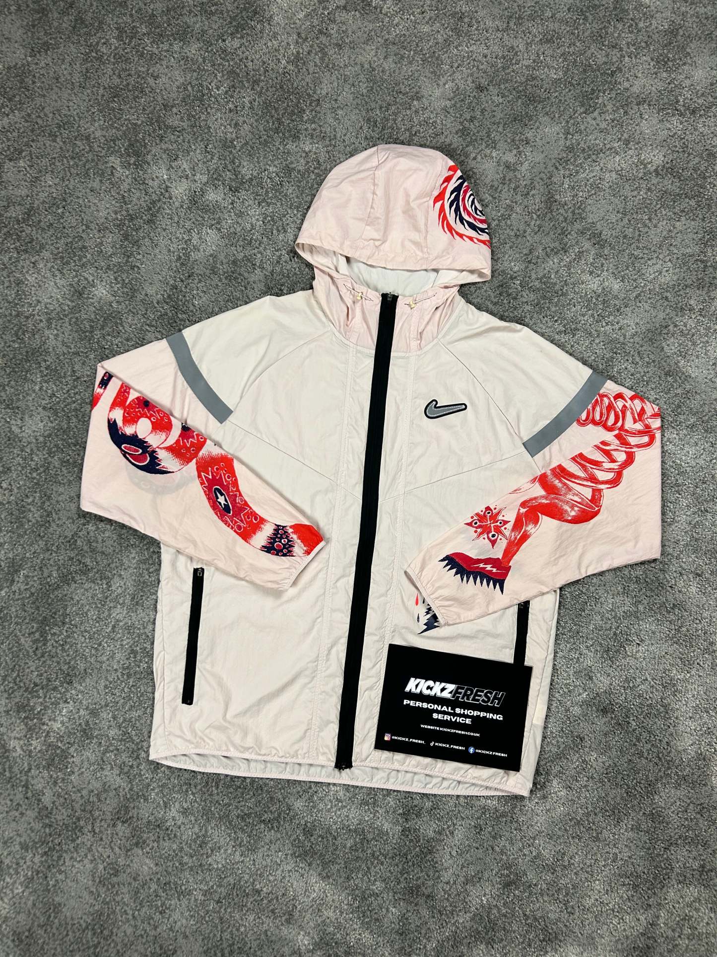 Nike Windrunner Jacket Tokyo Pink Dragon