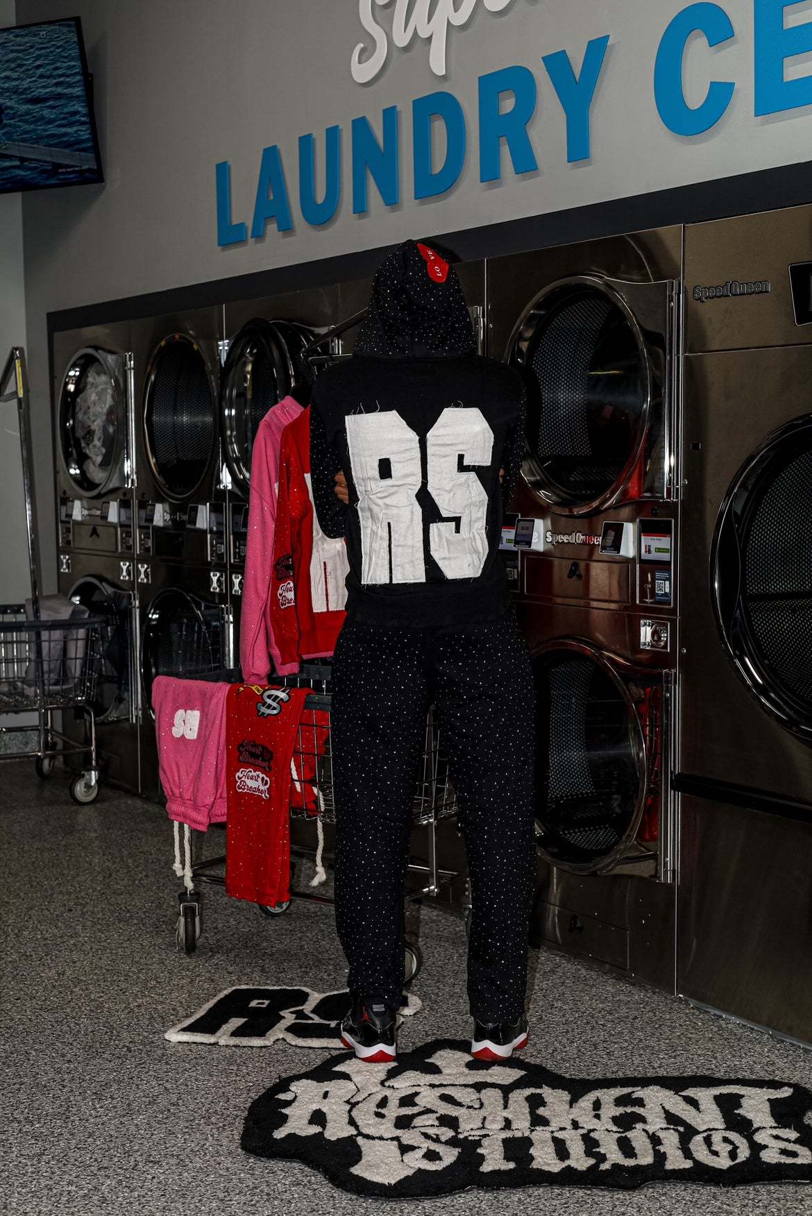 RS  SWEATSUIT- BLACK