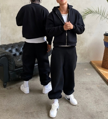 ZIPPER SPORTS TRACKSUIT