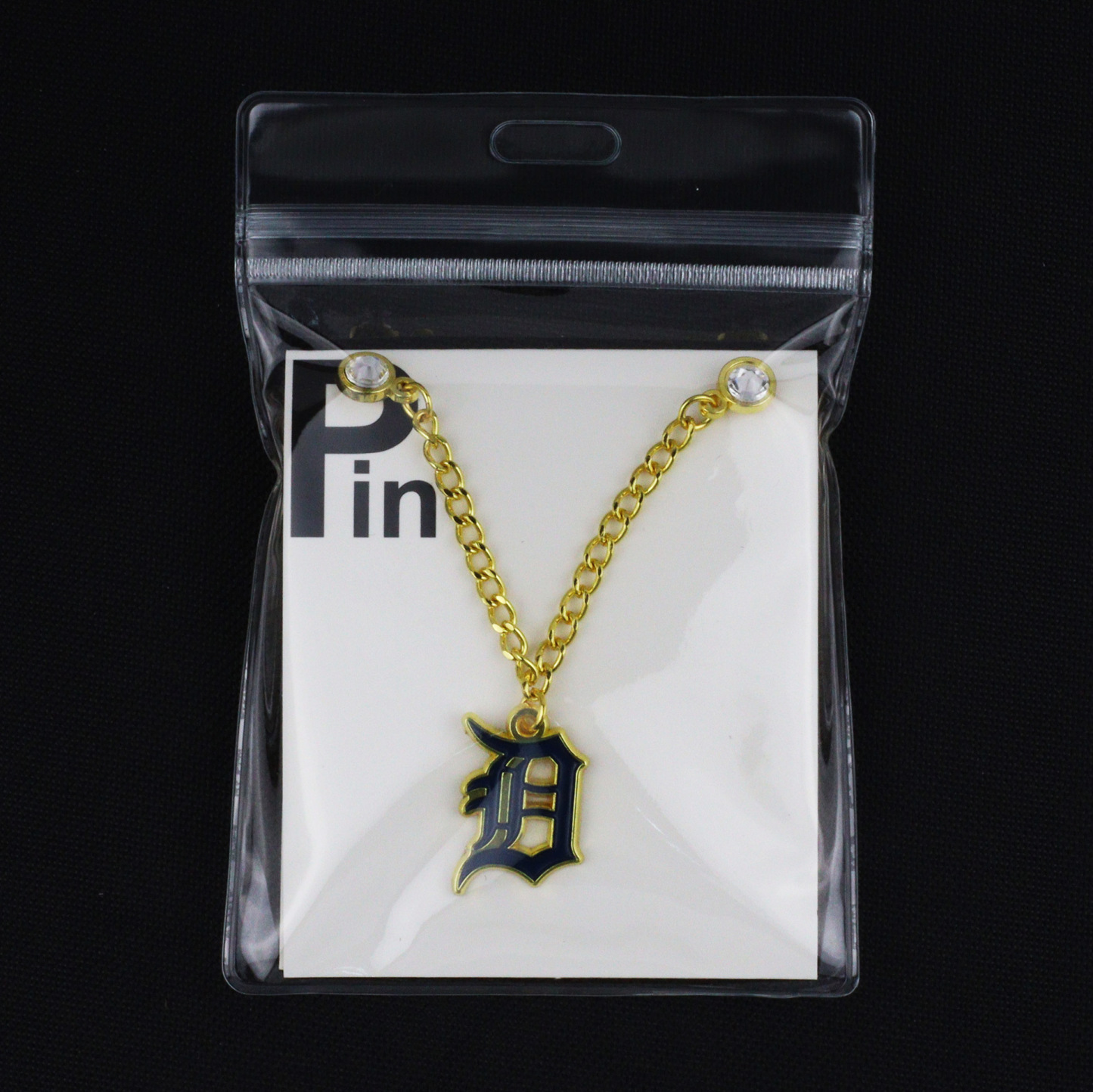 NEW ERA UNIQUE METAL BADGE BASEBALL CAP PIN 35 /255