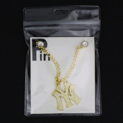 NEW ERA UNIQUE METAL BADGE BASEBALL CAP PIN 35 /255