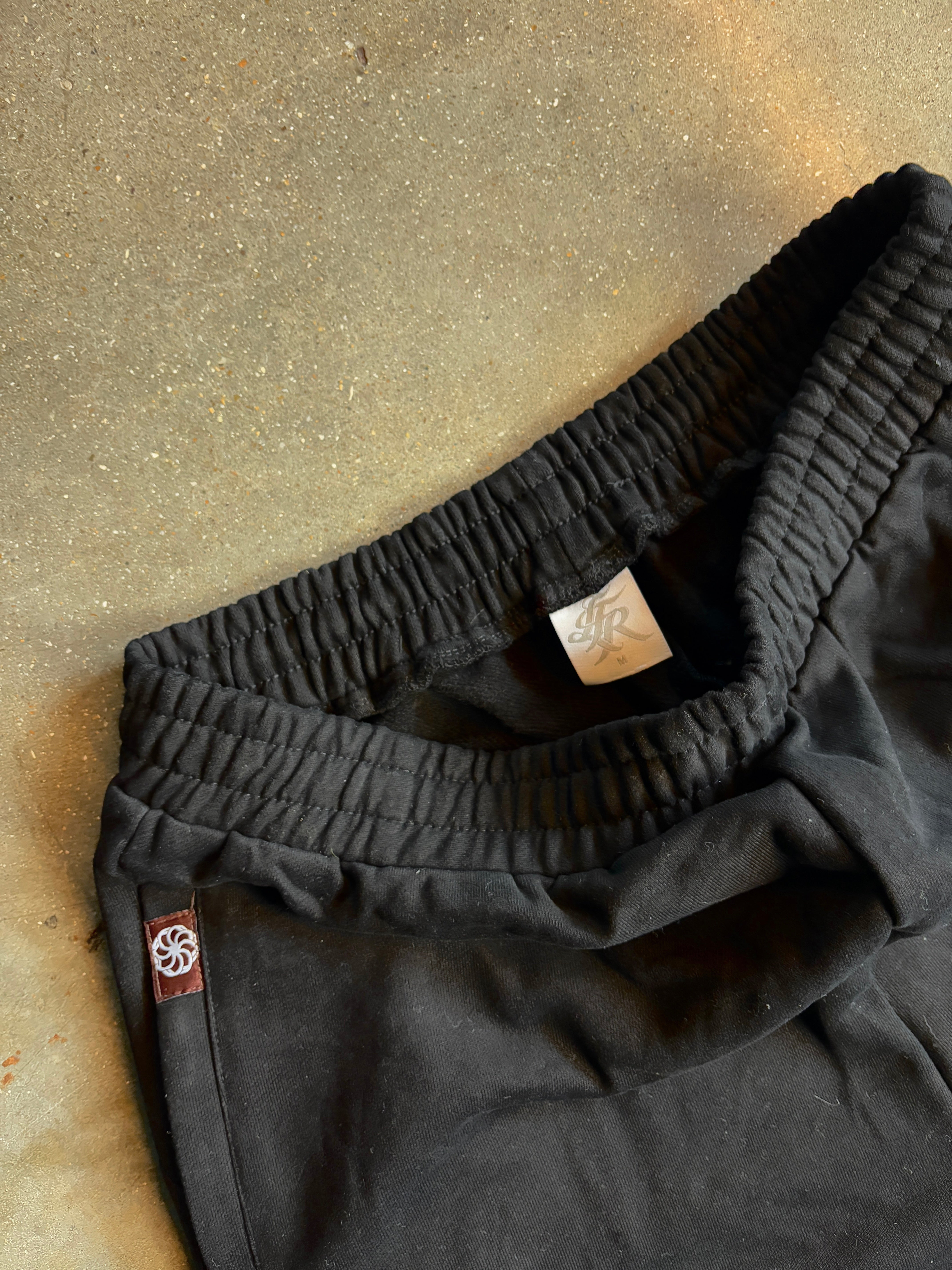LFR Wide Leg Joggers in Noir