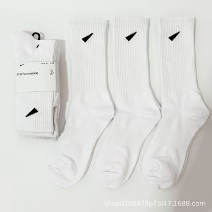 Thickened Sweat-Absorbent Towel Bottom Long-Tube Sports Socks For Men And Women Thin Fitness Running Basketball Socks