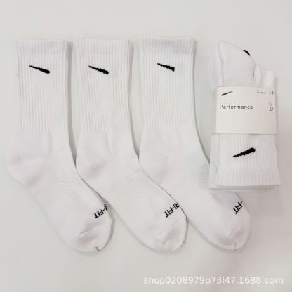 Thickened Sweat-Absorbent Towel Bottom Long-Tube Sports Socks For Men And Women Thin Fitness Running Basketball Socks