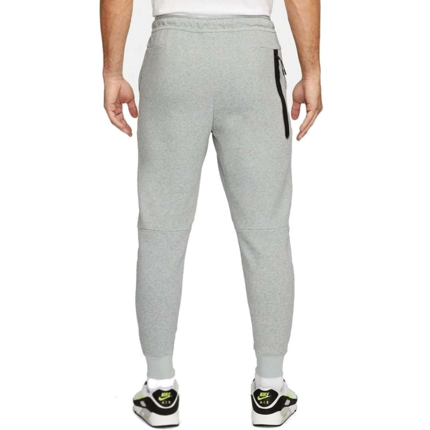 Chelsea FC grey Tech Fleece presentation tracksuit 2023/24 - Nike