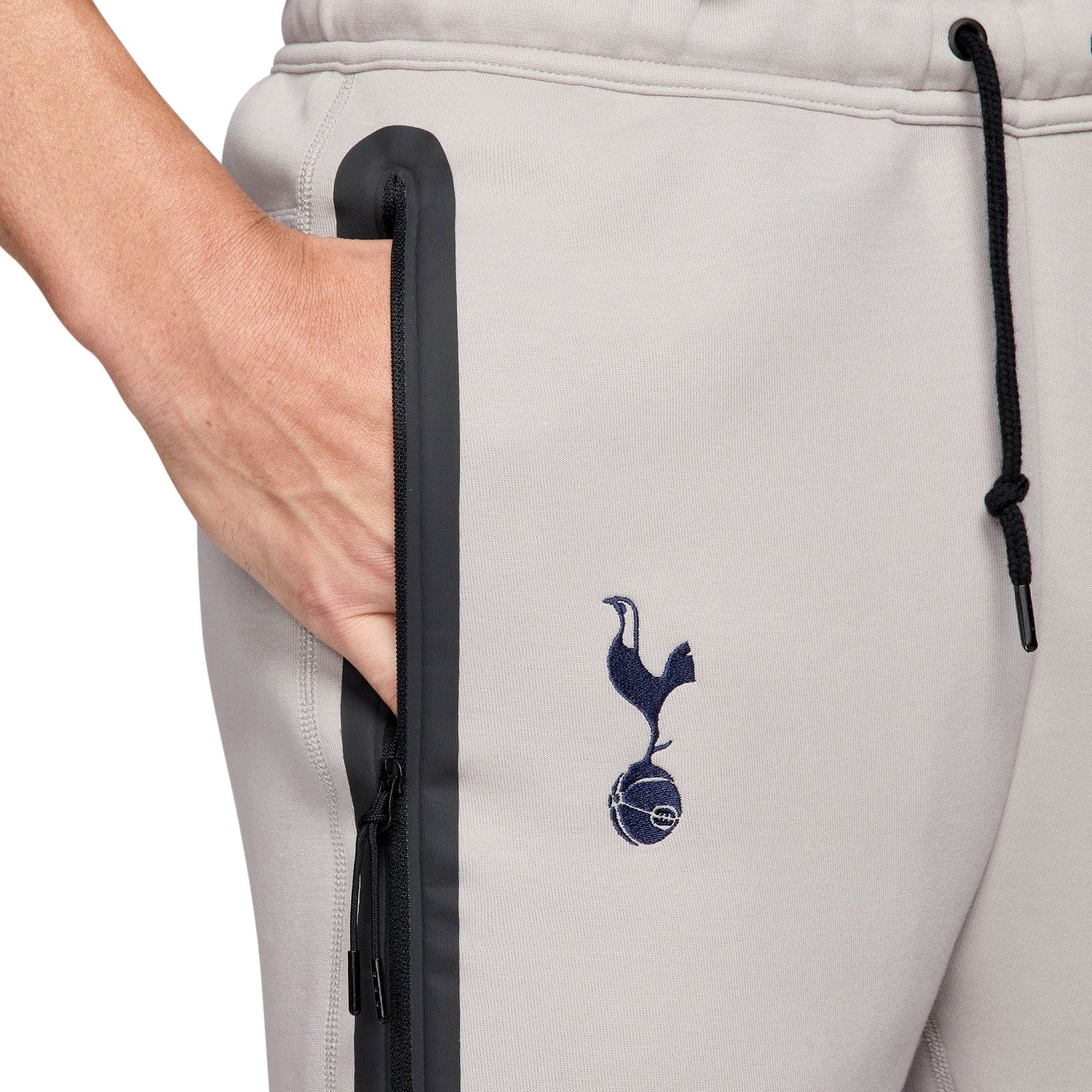 Tottenham Hotspur Tech Fleece presentation tracksuit 2025/26 - Nike