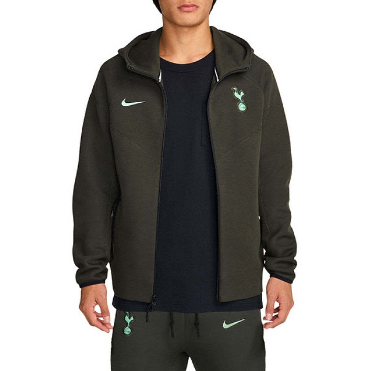 Tottenham Hotspur UCL Tech Fleece presentation tracksuit 2024/25 - Nike