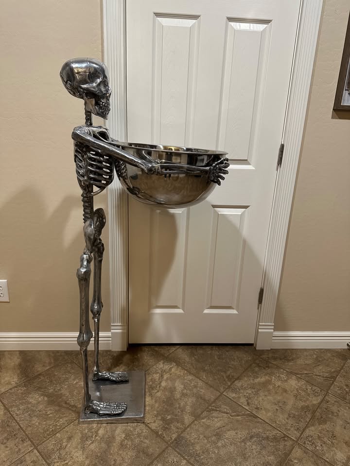 👻Spooky Early Bird Deals 🎃Halloween SKELETON Life Size Figure Decoration Candy Dish Bowl Holder Wine Beer Spirits Bar Cooler