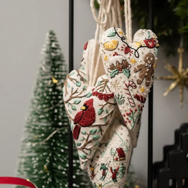 💖DIY Heart Shaped Hand Embroidered Christmas Finished product/DIY material kit